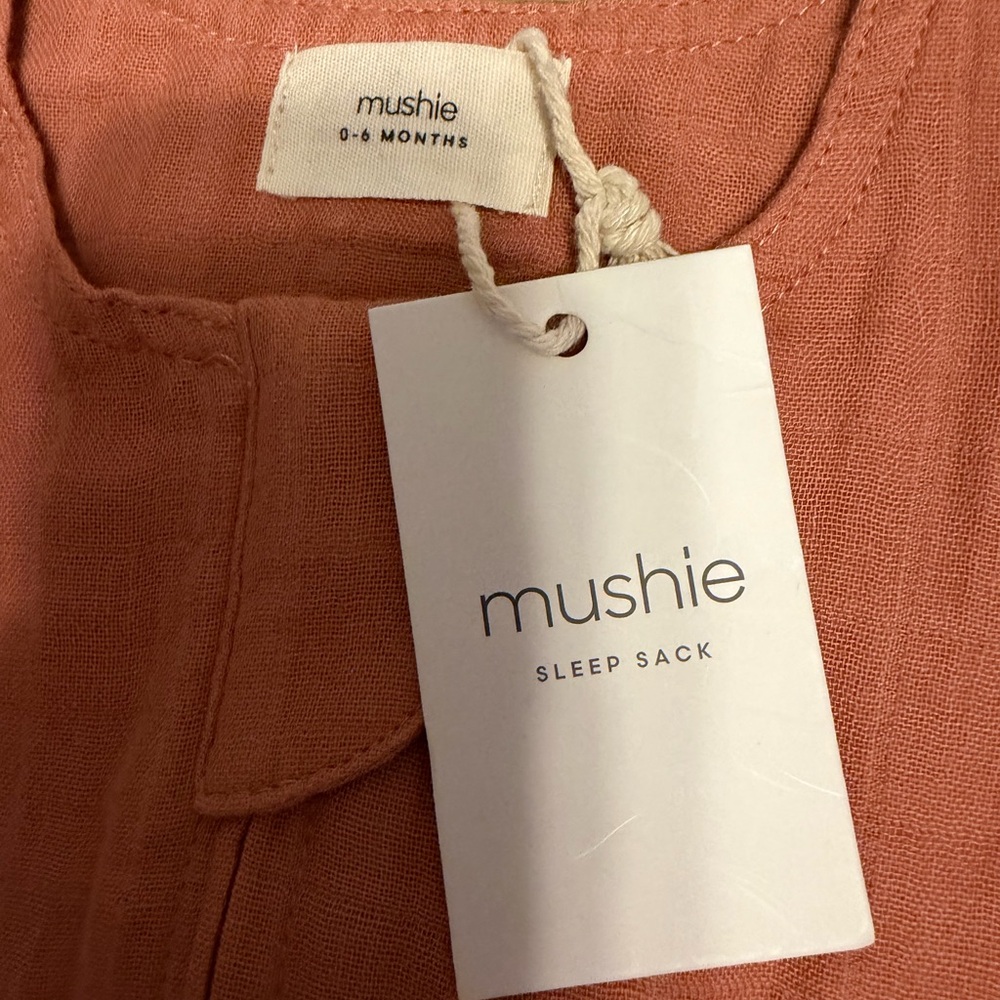 Mushie 100% Organic Cotton Sleep Bag in Rust - Picture 3 of 5